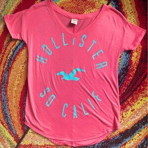 Hollister So Cali Oversize V-Neck Tee